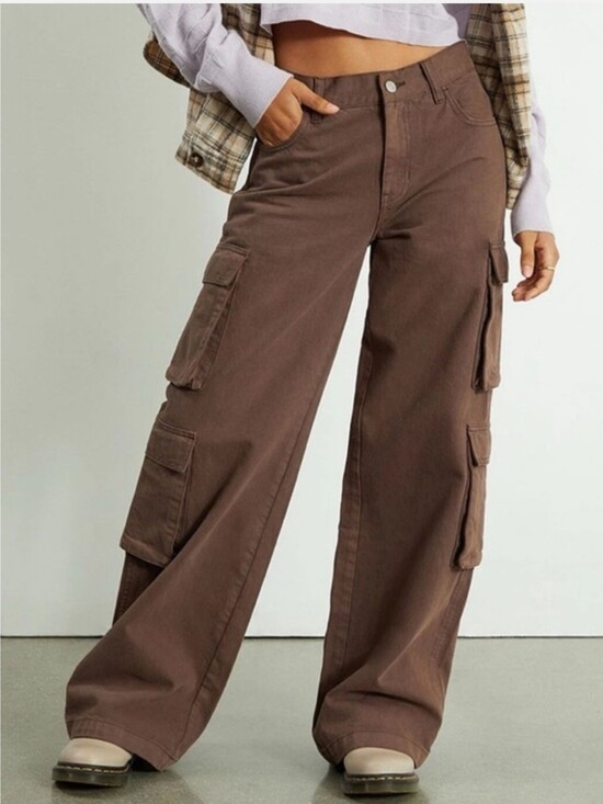 YMI Pants - NWT YMI High Rise Wide Leg Brown Cargo Pants